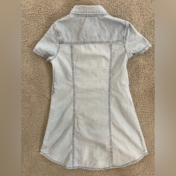 GUESS Kids Denim Chambray Jewel Logo Button Front Girl’s Dress Size L (14) - Picture 7 of 9